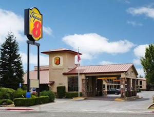Super 8 Corning property photo