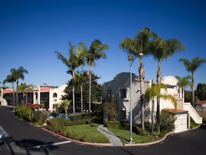 BEST WESTERN Lamplighter Inn & Suites at SDSU property photo